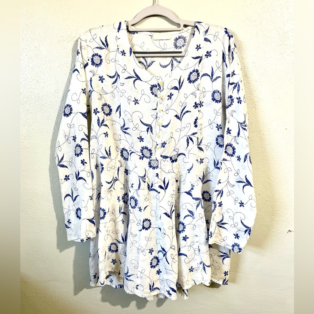 CP Shades Linen Tunic Blue White Floral Long Sleeve Cottagecore Medium Lagenlook